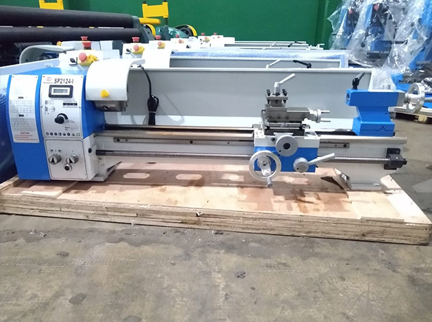 Torno 750mm -Sumore SP 2124-I
