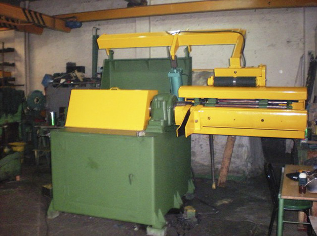 Desbobinador con carro, chapa 1220mm, 5Tns