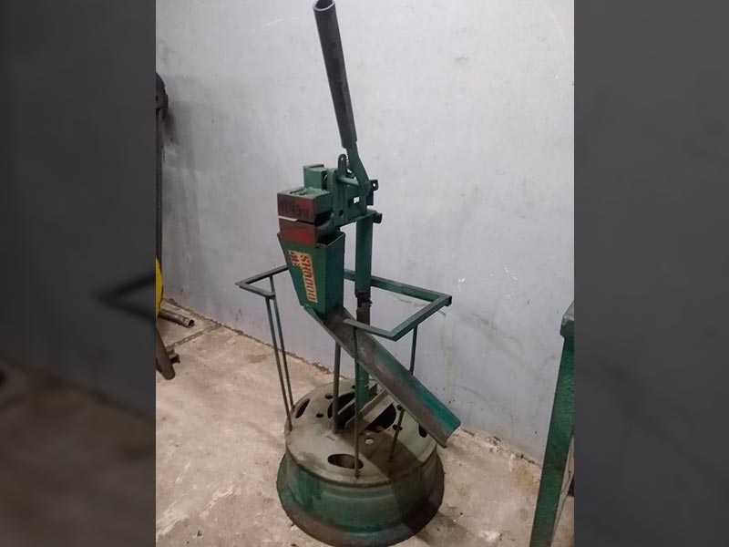 Punzonadora manual 100mm